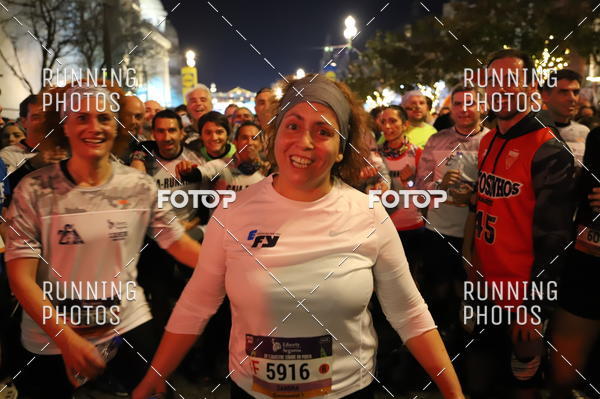 Buy your photos of the eventS�o Silvestre Porto 2019 on Fotop
