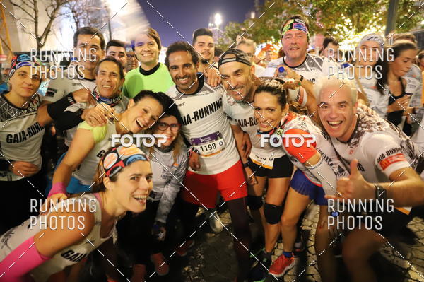 Buy your photos of the eventS�o Silvestre Porto 2019 on Fotop