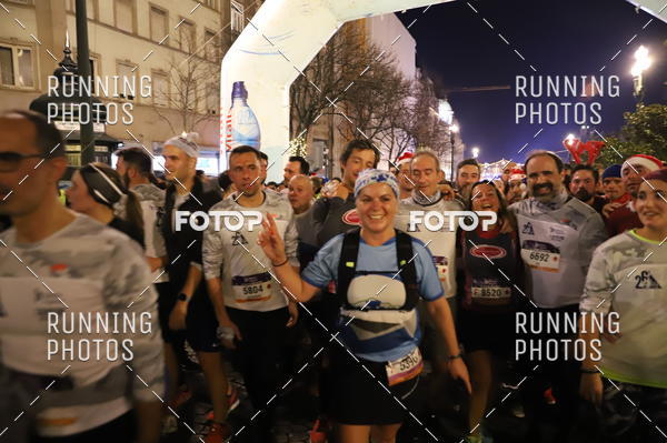 Buy your photos of the eventS�o Silvestre Porto 2019 on Fotop