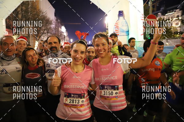 Buy your photos of the eventS�o Silvestre Porto 2019 on Fotop