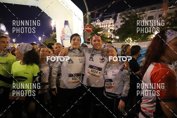 Buy your photos of the eventS�o Silvestre Porto 2019 on Fotop