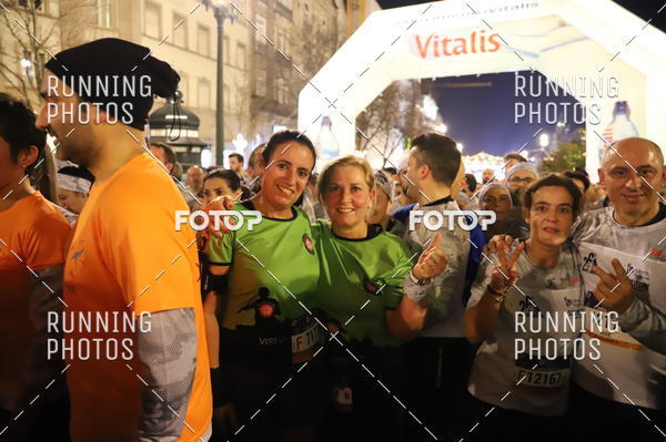 Buy your photos of the eventS�o Silvestre Porto 2019 on Fotop