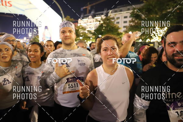 Buy your photos of the eventS�o Silvestre Porto 2019 on Fotop