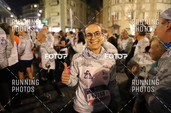 Buy your photos of the eventS�o Silvestre Porto 2019 on Fotop