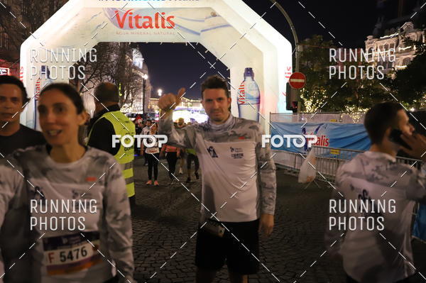 Buy your photos of the eventS�o Silvestre Porto 2019 on Fotop