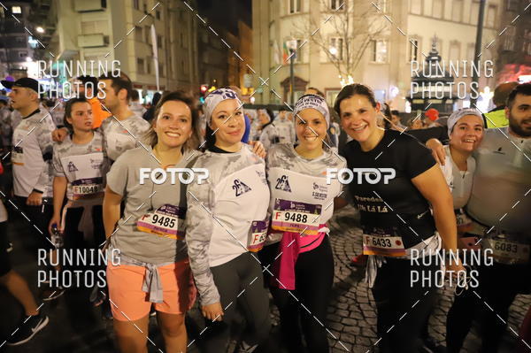 Buy your photos of the eventS�o Silvestre Porto 2019 on Fotop