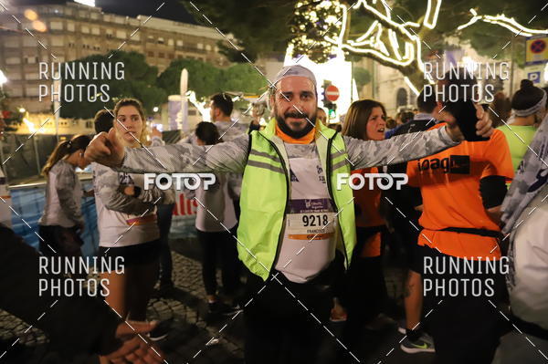 Buy your photos of the eventS�o Silvestre Porto 2019 on Fotop