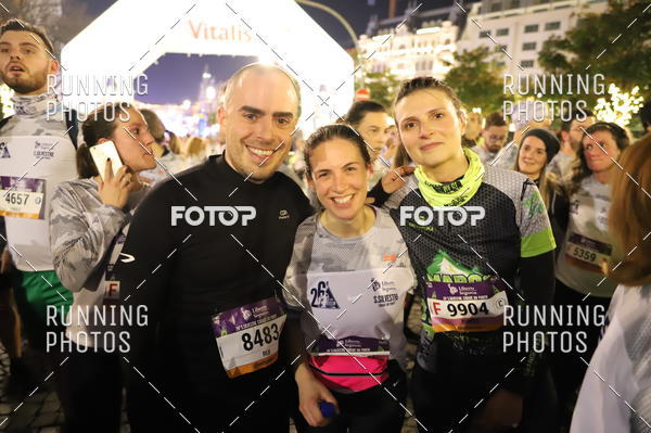 Buy your photos of the eventS�o Silvestre Porto 2019 on Fotop
