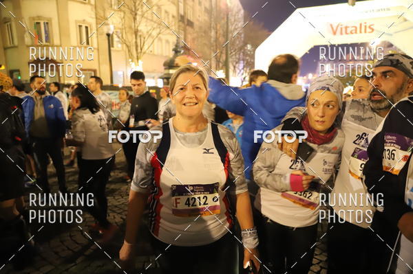 Buy your photos of the eventS�o Silvestre Porto 2019 on Fotop