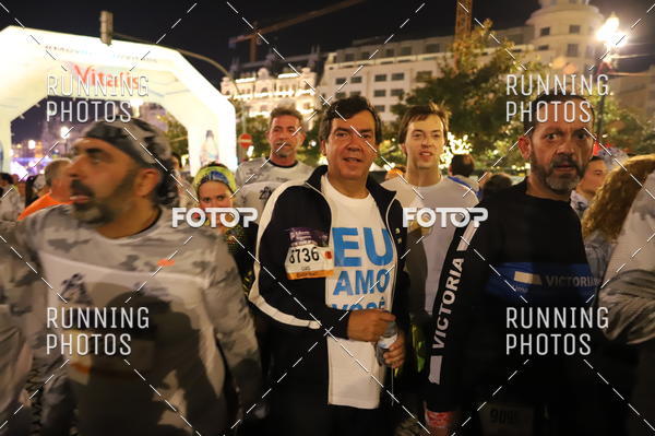 Buy your photos of the eventS�o Silvestre Porto 2019 on Fotop