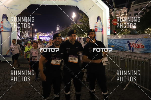 Buy your photos of the eventS�o Silvestre Porto 2019 on Fotop
