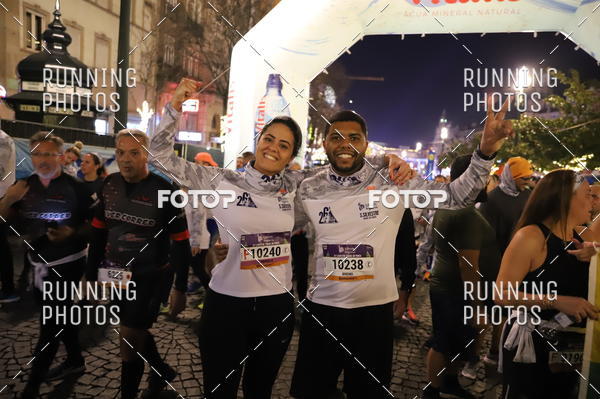 Buy your photos of the eventS�o Silvestre Porto 2019 on Fotop
