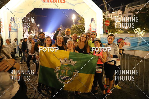 Buy your photos of the eventS�o Silvestre Porto 2019 on Fotop