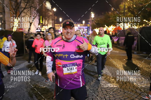 Buy your photos of the eventS�o Silvestre Porto 2019 on Fotop