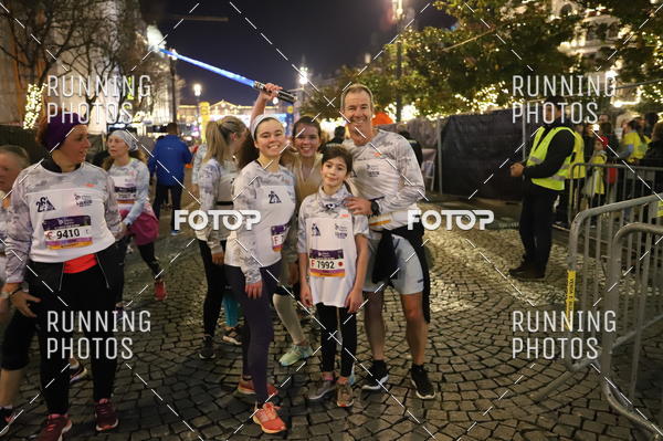 Buy your photos of the eventS�o Silvestre Porto 2019 on Fotop