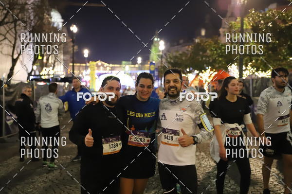 Buy your photos of the eventS�o Silvestre Porto 2019 on Fotop