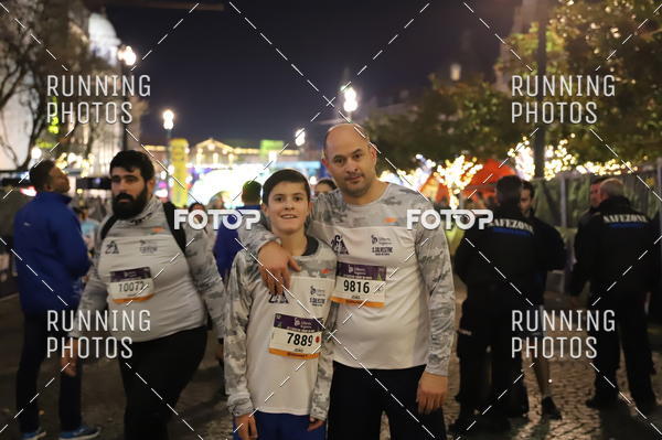 Buy your photos of the eventS�o Silvestre Porto 2019 on Fotop