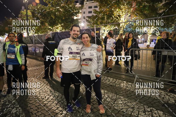 Buy your photos of the eventS�o Silvestre Porto 2019 on Fotop