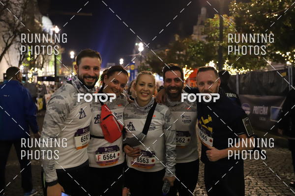 Buy your photos of the eventS�o Silvestre Porto 2019 on Fotop