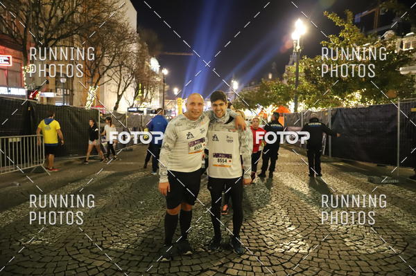 Buy your photos of the eventS�o Silvestre Porto 2019 on Fotop