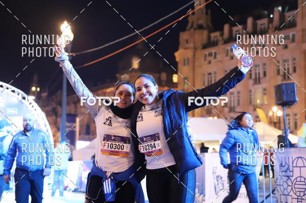 Buy your photos of the eventS�o Silvestre Porto 2019 on Fotop