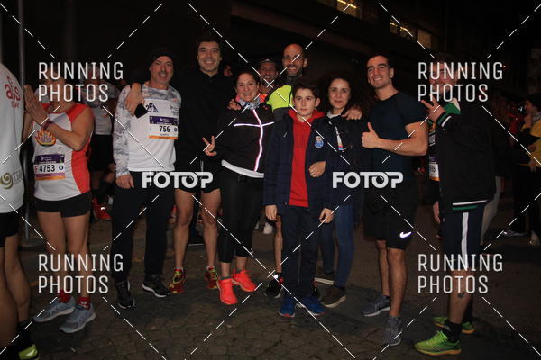 Buy your photos of the eventS�o Silvestre Porto 2019 on Fotop