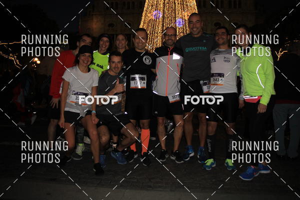 Buy your photos of the eventS�o Silvestre Porto 2019 on Fotop
