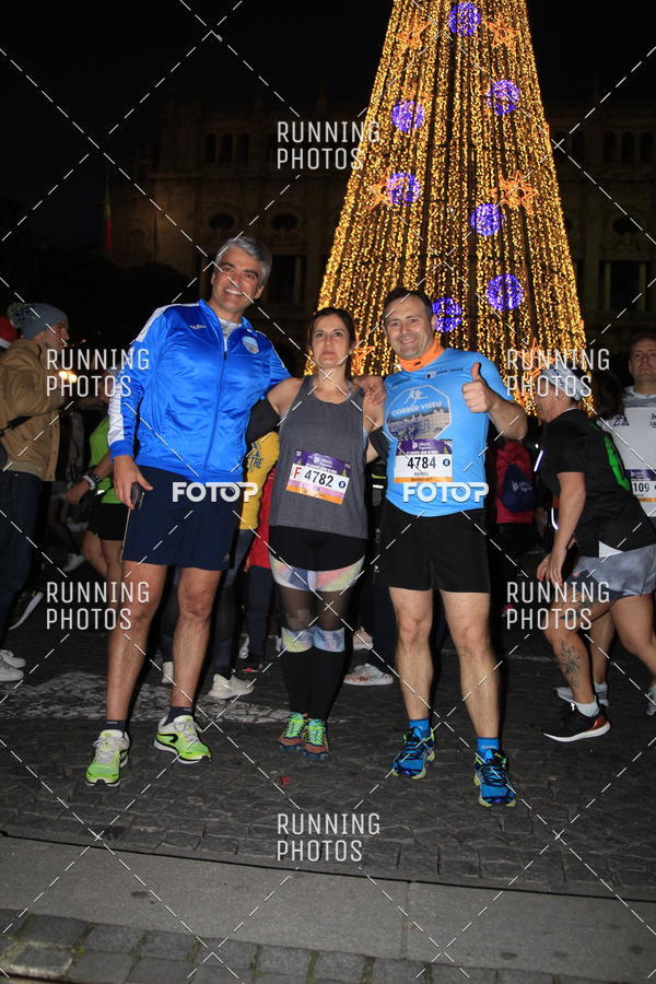 Buy your photos of the eventS�o Silvestre Porto 2019 on Fotop