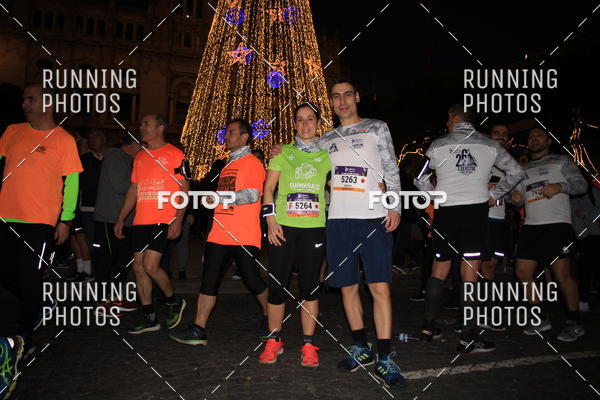 Buy your photos of the eventS�o Silvestre Porto 2019 on Fotop