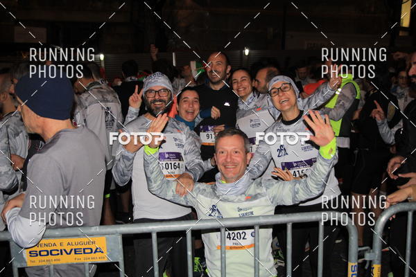 Buy your photos of the eventS�o Silvestre Porto 2019 on Fotop