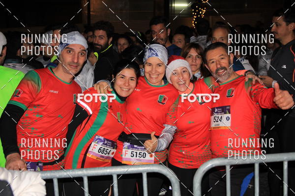 Buy your photos of the eventS�o Silvestre Porto 2019 on Fotop