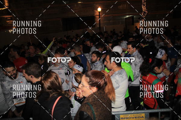 Buy your photos of the eventS�o Silvestre Porto 2019 on Fotop