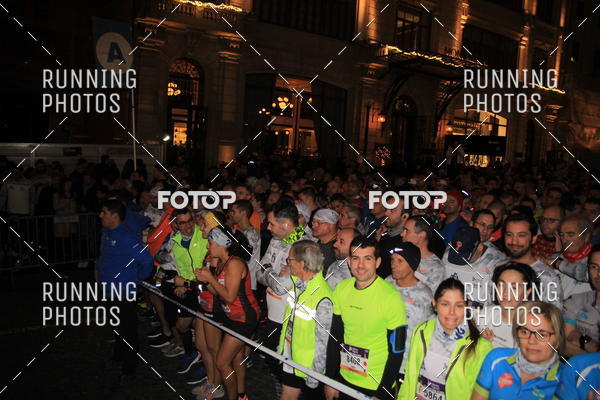 Buy your photos of the eventS�o Silvestre Porto 2019 on Fotop