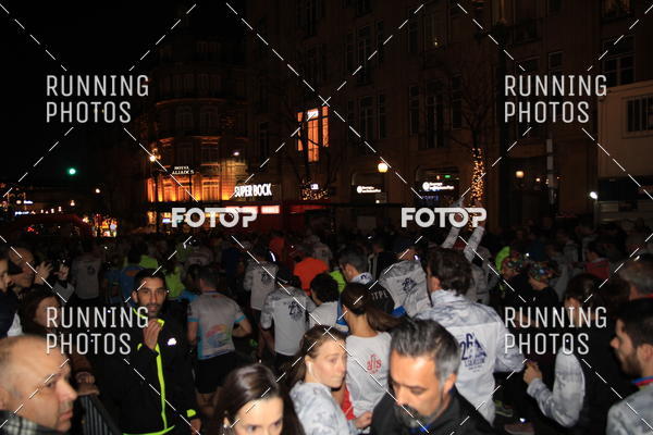 Buy your photos of the eventS�o Silvestre Porto 2019 on Fotop