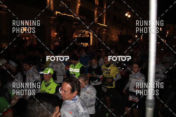 Buy your photos of the eventS�o Silvestre Porto 2019 on Fotop
