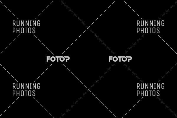 Buy your photos of the eventS�o Silvestre Porto 2019 on Fotop