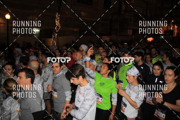 Buy your photos of the eventS�o Silvestre Porto 2019 on Fotop