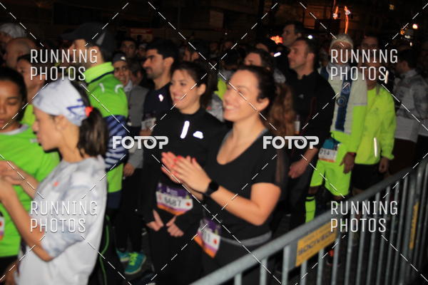 Buy your photos of the eventS�o Silvestre Porto 2019 on Fotop