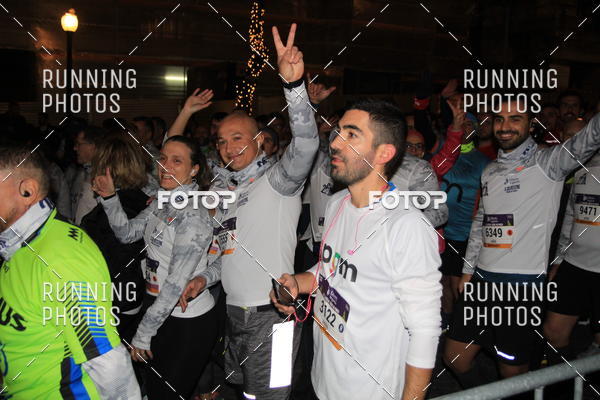 Buy your photos of the eventS�o Silvestre Porto 2019 on Fotop