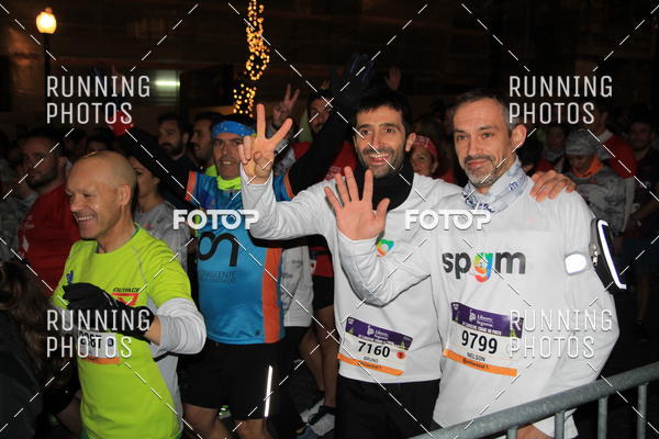 Buy your photos of the eventS�o Silvestre Porto 2019 on Fotop