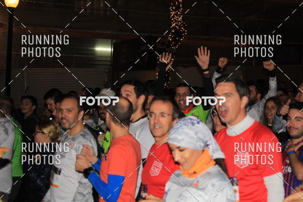 Buy your photos of the eventS�o Silvestre Porto 2019 on Fotop
