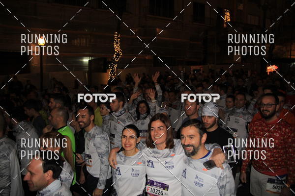 Buy your photos of the eventS�o Silvestre Porto 2019 on Fotop