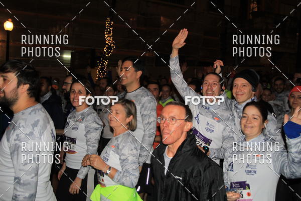 Buy your photos of the eventS�o Silvestre Porto 2019 on Fotop