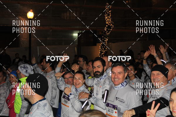 Buy your photos of the eventS�o Silvestre Porto 2019 on Fotop