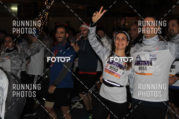 Buy your photos of the eventS�o Silvestre Porto 2019 on Fotop