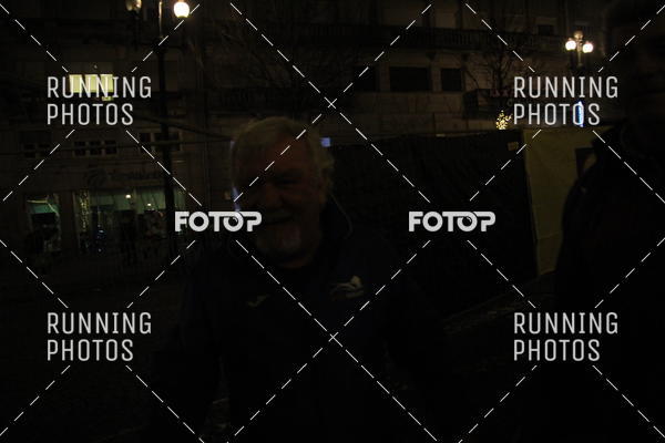 Buy your photos of the eventS�o Silvestre Porto 2019 on Fotop