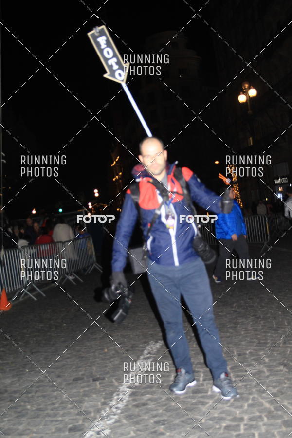 Buy your photos of the eventS�o Silvestre Porto 2019 on Fotop