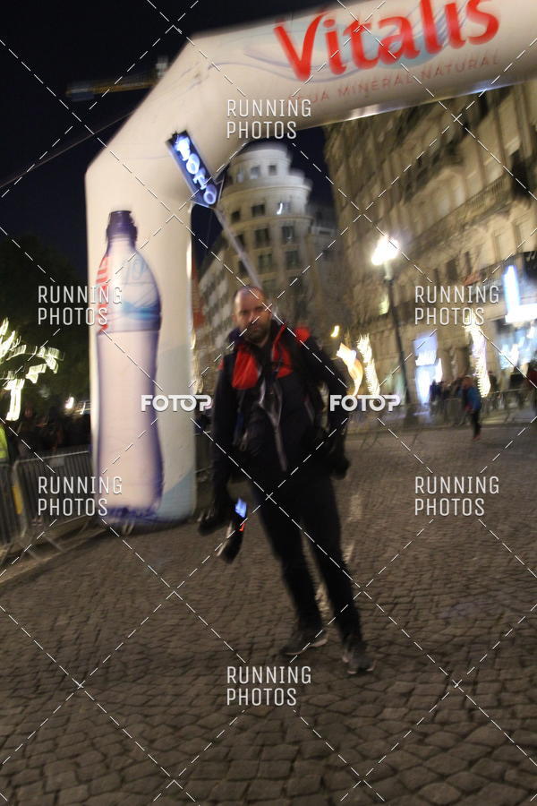 Buy your photos of the eventS�o Silvestre Porto 2019 on Fotop