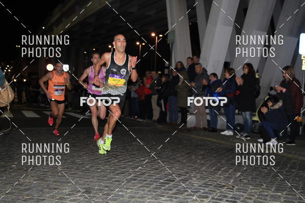 Buy your photos of the eventS�o Silvestre Porto 2019 on Fotop