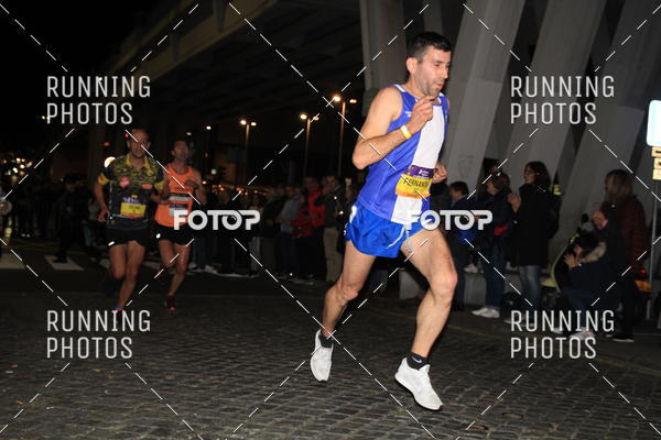 Buy your photos of the eventS�o Silvestre Porto 2019 on Fotop